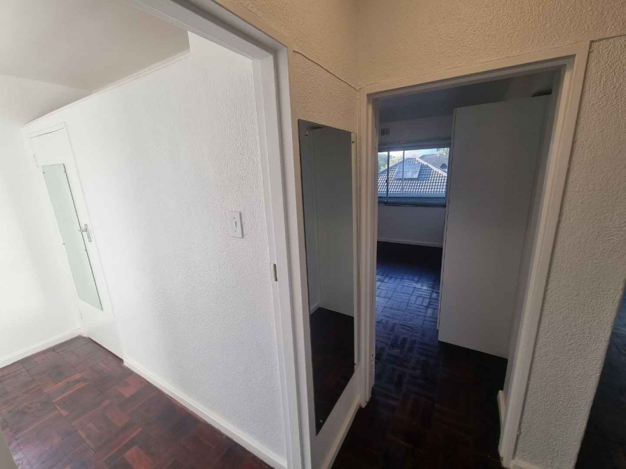 2 Bedroom Property for Sale in Tamboerskloof Western Cape